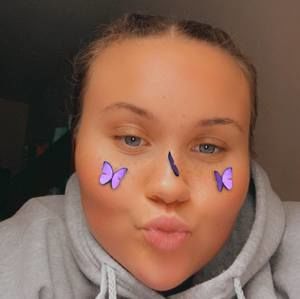 Meet your Posher, Sky